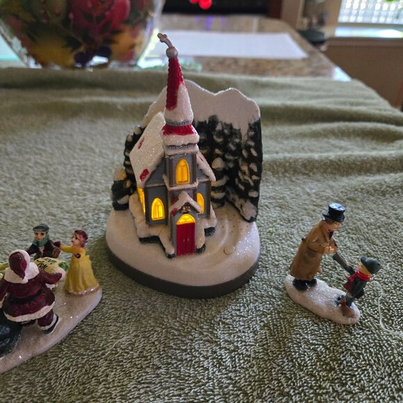 Miniature Christmas Figurines - Picture 1 of 9